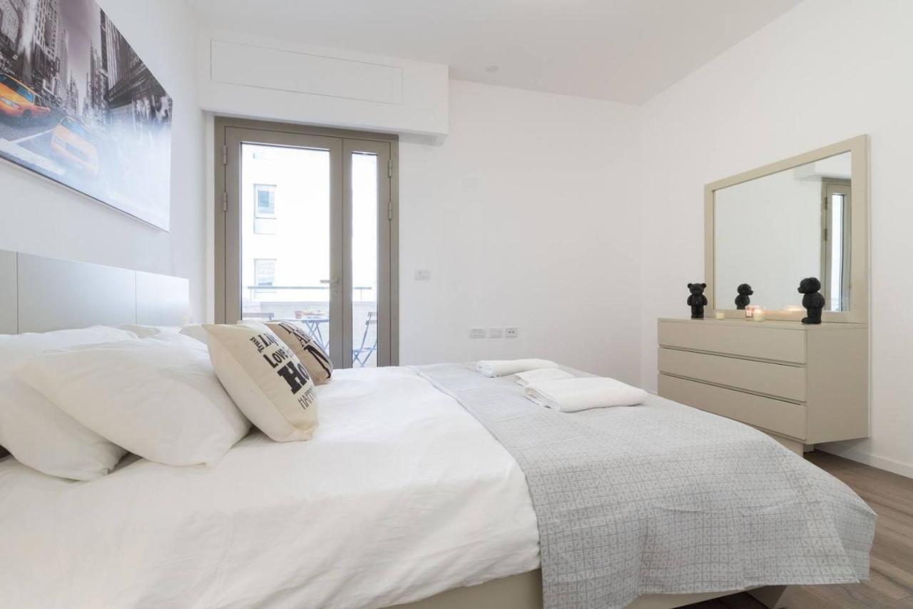 Stylish 2Br/Parking, View Over The Temple Mount 예루살렘 외부 사진